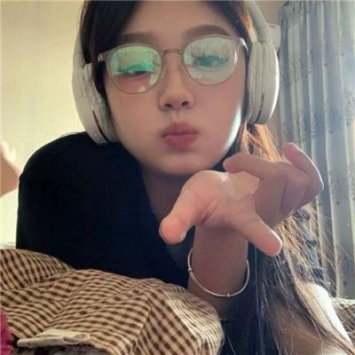 港城冲喜来了个小财神